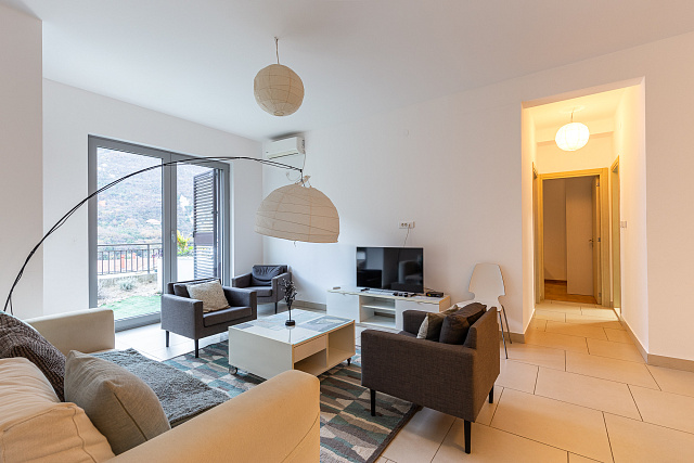 Three-bedroom, spacious and bright apartment for sale in the most beautiful part of Montenegro — photo 7